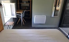 Petite Maison Type Loft En Plein Bourg D'Ambazac