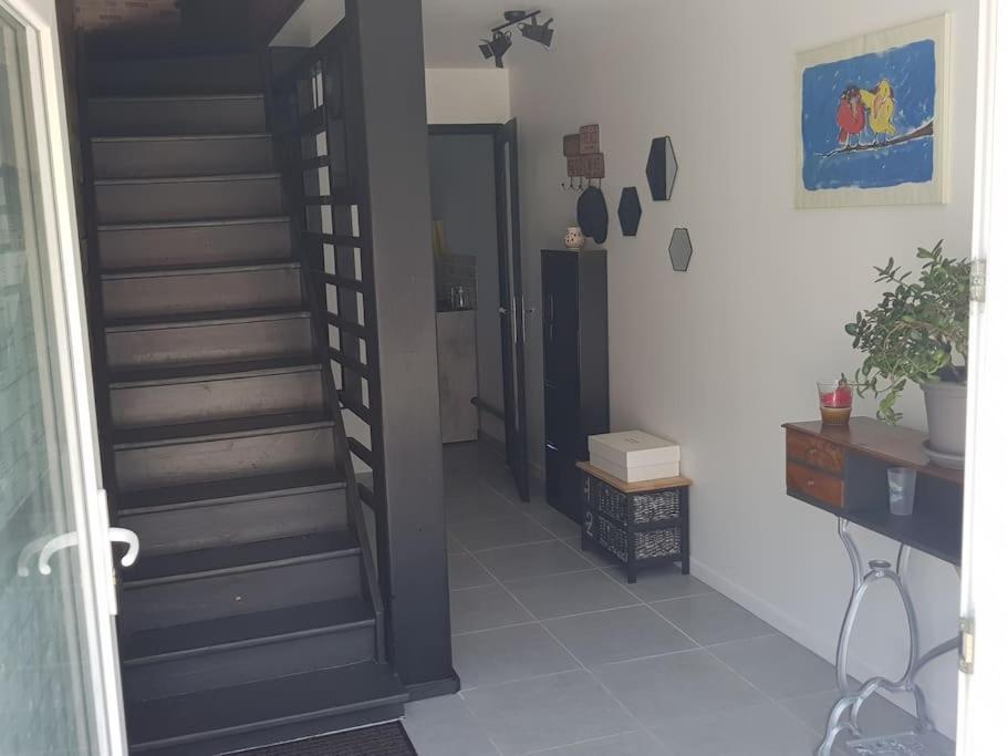 Petite Maison Type Loft En Plein Bourg D'Ambazac Extérieur photo