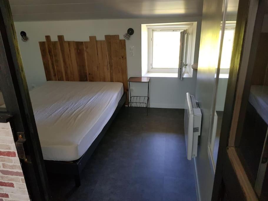 Petite Maison Type Loft En Plein Bourg D'Ambazac Extérieur photo